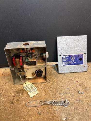 Cornell M58A Releasing Device Fire Control 120 VAC .260 AMPS -40 LBS Rated Pull