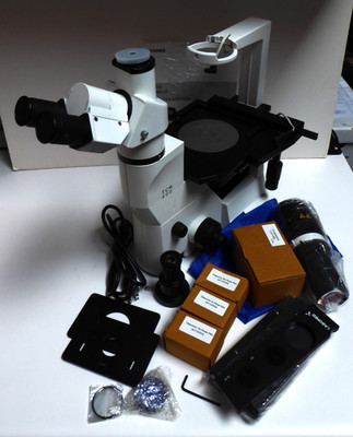 Labomed TCM400 inverted microscope with 3 objectives and accessories AS IS