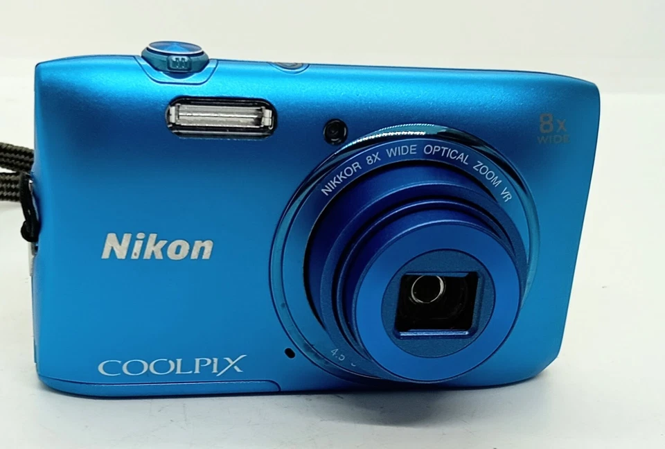 [EXC+++++] Nikon Coolpi S3600 Blue 20.1MP 8x Optical Zoom Digital Camera Japan - Image 3 of 4