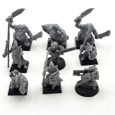 Lot of 9 Warhammer Grey Plastic Figures - Assembled Unpainted