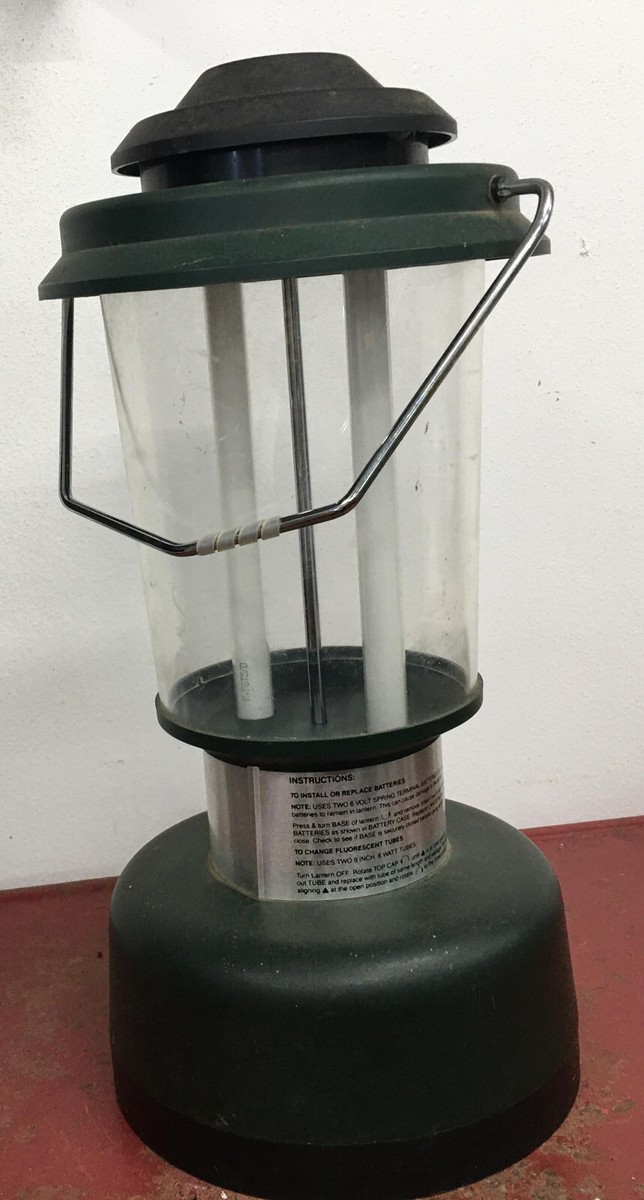 Coleman Fluorescent Lantern 5355-700 Battery Operated Light