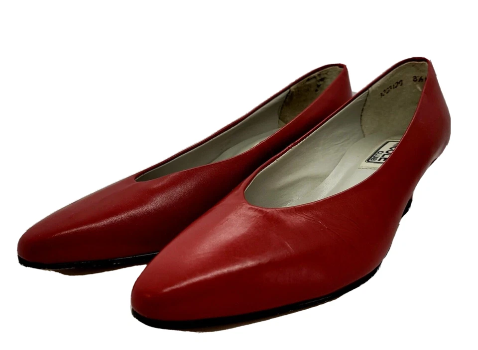 Zapatos de salón Nicole Club corte en V de cuero rojo trabajo tacón de gatito para mujer EE. UU. 6,5 Foto 3 de 4