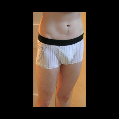 Marlies Dekkers White/Black Striped Womans Face CONTOUR Mens Short Boxer 13005