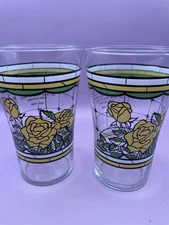 Whataburger Commemorating Texas's 150th Birthday Yellow Roses Drinking Glasses