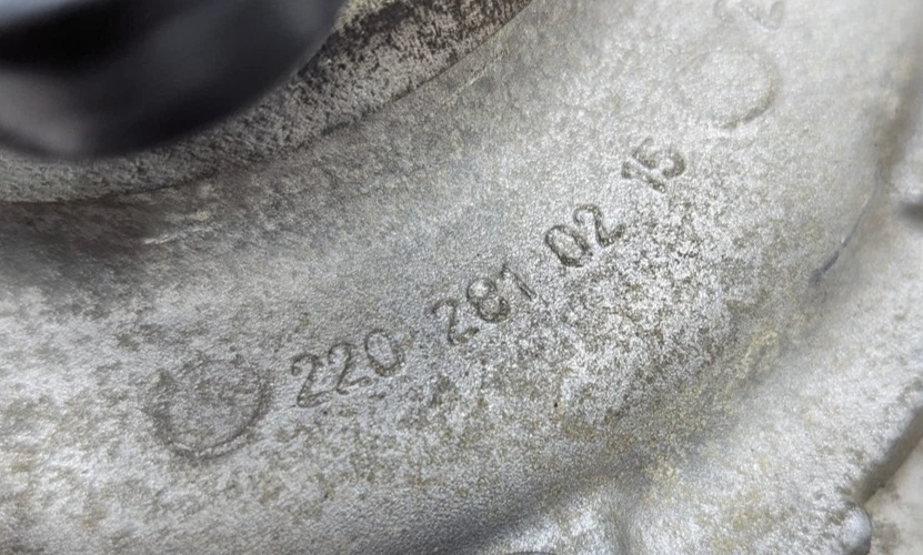 Оригинальная раздаточная коробка для Mercedes E-класса E500 2004-2006 годов выпуска - Изображение 2 из 4