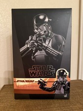 Star Wars Hot Toys Death Trooper The Mandalorian