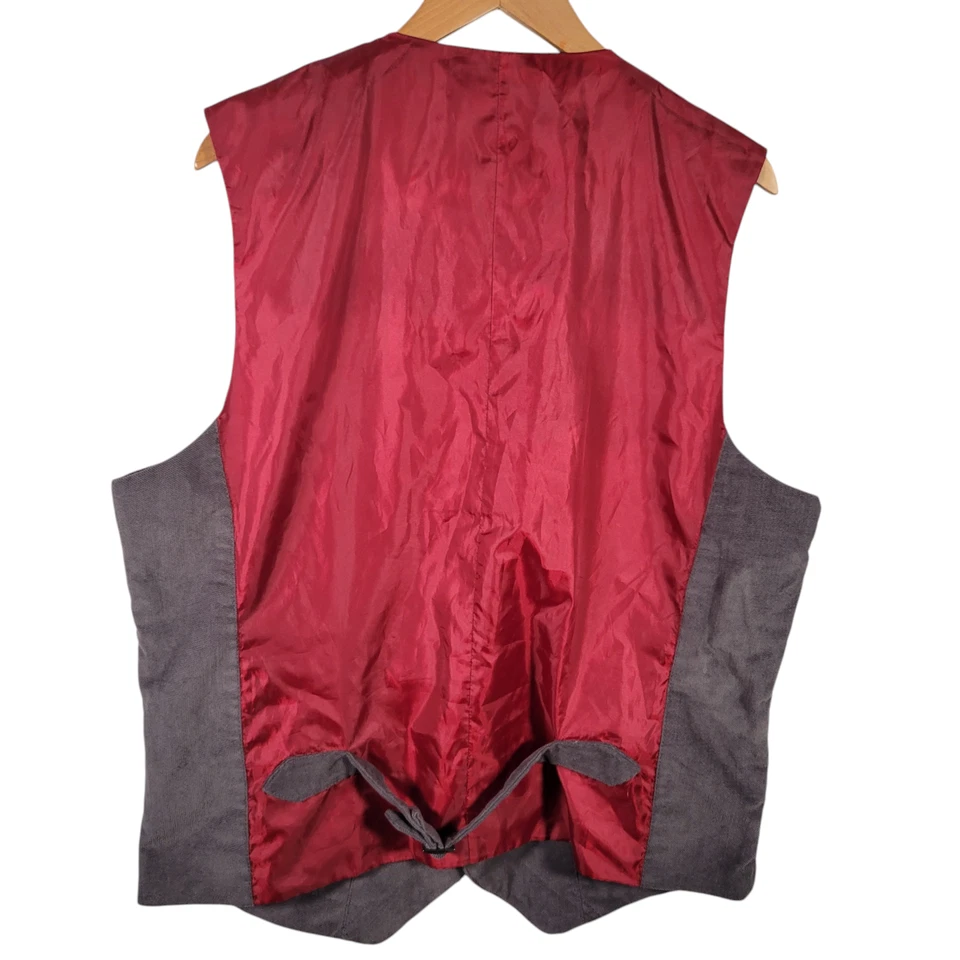 G by Guess Men’s Gray Corduroy Vest XXL Faux Leather Trim Red Lined NWT - Image 2 of 4