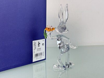 Swarovski バックスバニー クリスタル置物 Swarovski Figurine 5470344 Warner Bros Bugs Bunny 12.9 cm Original