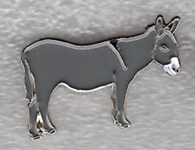 Esel Pin Anstecker. Graues Küstentier. Sanctuary. Metall. Emaille. Arsch Pantolette