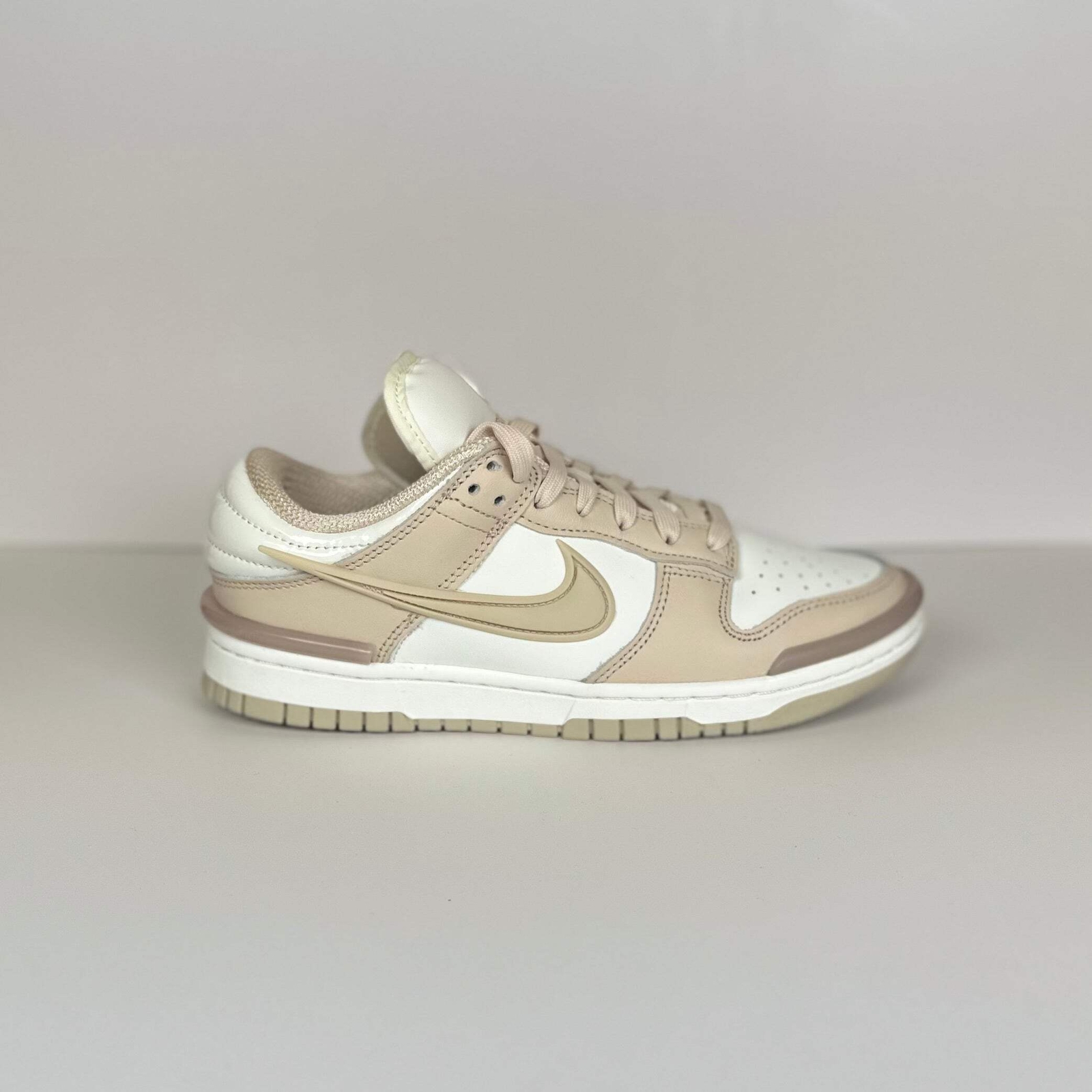 Nike Dunk Low Twist Sanddrift Pink Oxford Women's