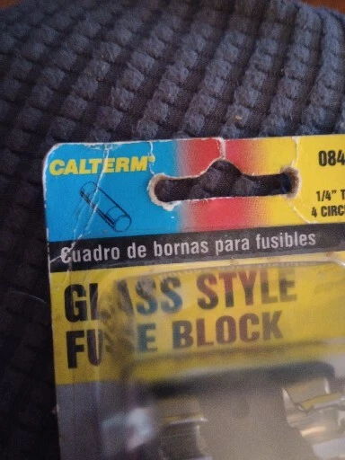 New Universal Calterm 08450 Glass Style Fuse Block 4 Circuits 1/4 Tabs - Image 2 of 4