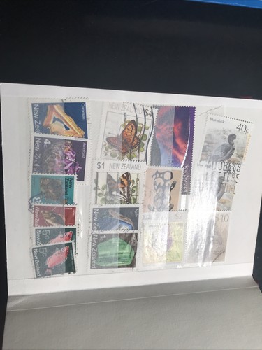 WORLD WIDE STAMPS On Page . - Picture 9 of 9