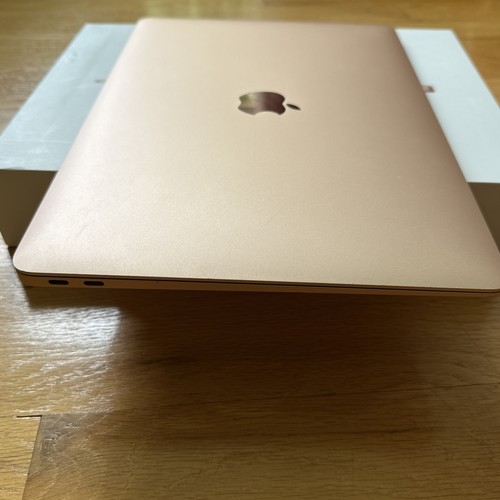 Apple MacBook Air 2020 A2337 13in M1 7 Core GPU 8GB RAM 256GB SSD Fair - Afbeelding 6 van 7