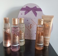 Image of Sanctuary Spa New Mum Gift Set Heart-Shaped Box