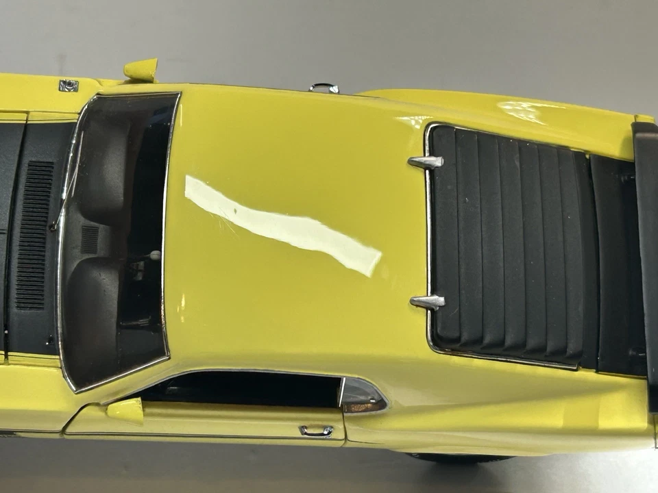 Franklin Mint Ford Boss 302 Mustang Yellow 1:24 Die Cast B11WH07 - Image 2 of 4