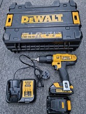 DEWALT DCD776S2T XR 18V Combi Drill - With 2x1.5Ah Batteries And Charger