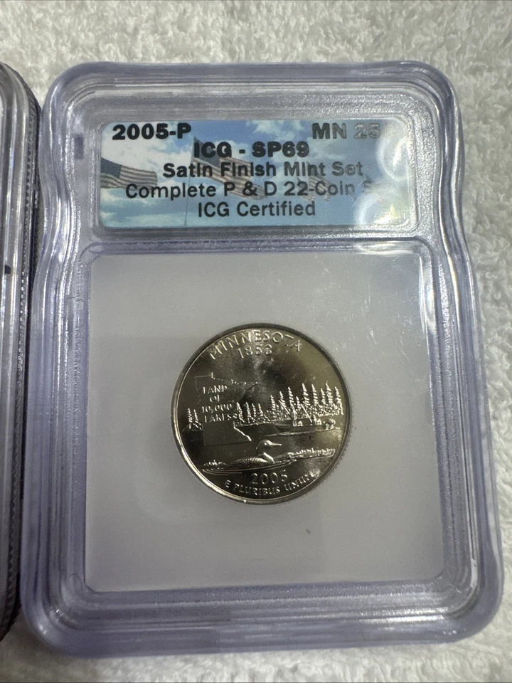 Lot of 3 2001-S PR69 DCAM,2004-S Silver PF69 UltraCam,&2005-P SP69 Satin Finish - Image 4 of 4