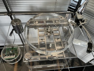 ACOUSTIC SOLID High-End Plattenspieler