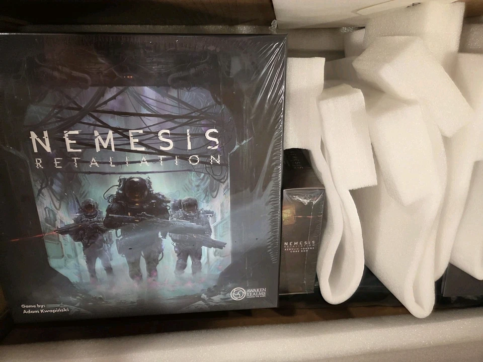 Compromiso de Coleccionistas Nemesis Retaliation, versión en miniatura Foto 2 de 4