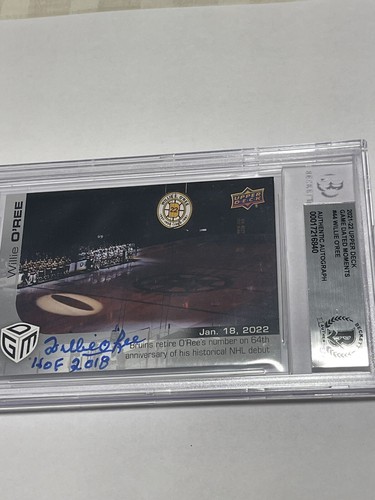 Willie O’ Ree Signed Upper Deck Card Game Dated Moments IP Slabbed Beckett BAS a - Picture 3 of 4