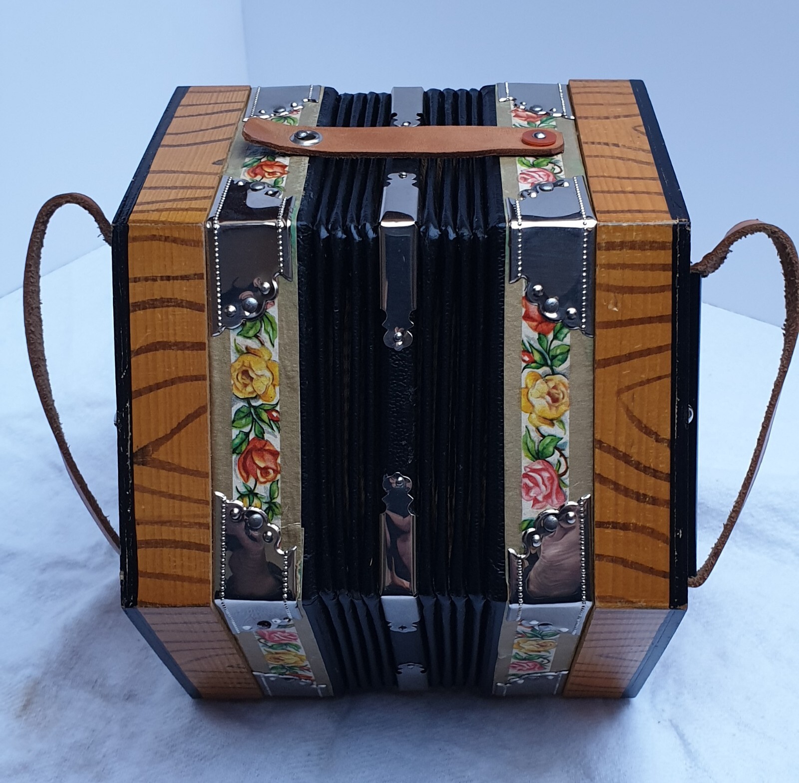 Vintage 20 Key Concertina 504 in Original Box very good condition. eBay