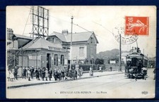 151223 CPA  DEVILLE LES ROUEN LA POSTE  LE TRAMWAY jolie animation