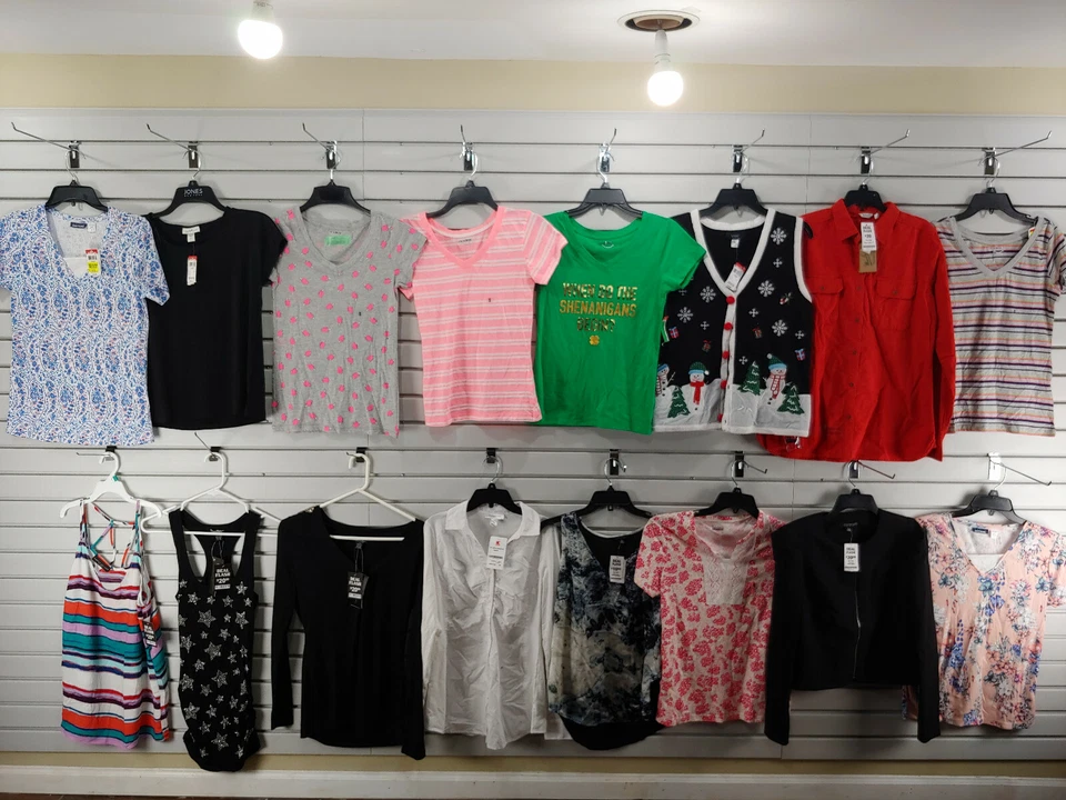 NUEVO Lote Paquete de 16 Talla S Pequeña Mujer Ropa Camiseta Blusa Camisetas sin mangas Túnica 151