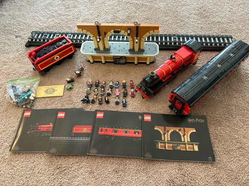 LEGO Harry Potter: Hogwarts Express Collectors' Edition (76405) W/ Minifigures - 第 1/23 張圖片