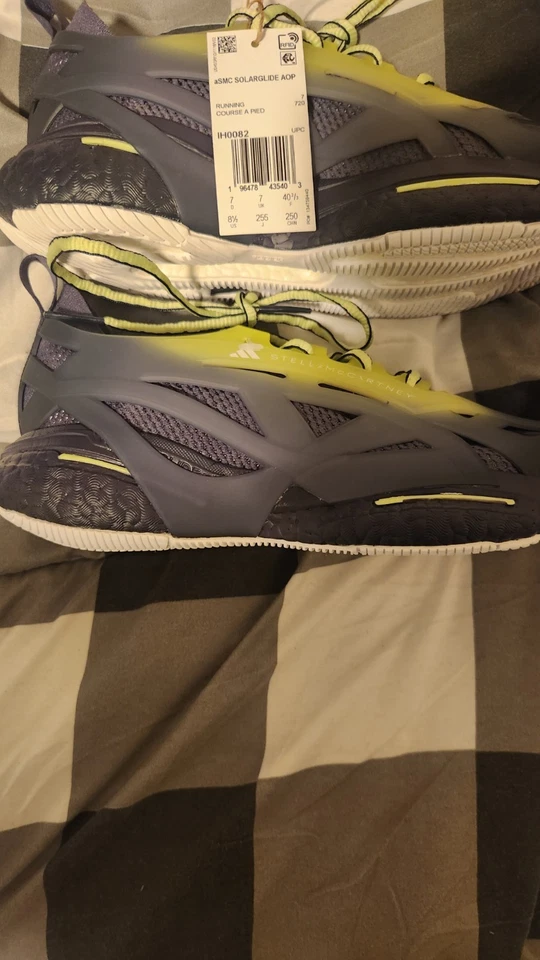 Size 8.5 - Adidas by STELLA MCCARTNEY Solarglide Women’s Running Shoes IH0082 - Image 2 of 4