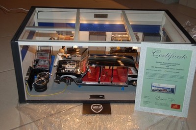MERCEDES 600 RESTORATION WORKSHOP DIORAMA  CMC  A-029 LTD 30 , NR 13 SUPERB!!
