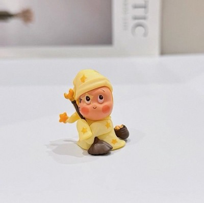 1 X Twinkle Twinkle  Customized Doll Mini Cute Figurine (4-5cm H) Code TT006