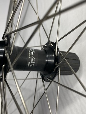 Shimano Deore LX Parallax HB-M563 FH-M565 Sun Sub IV 26