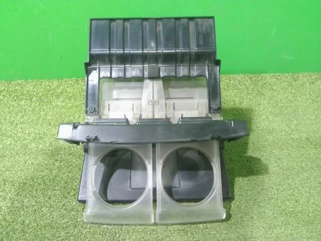 TOYOTA SCION BB XB NCP30 NCP31 PORTAVASOS Cenicero Panel Central Foto 2 de 4