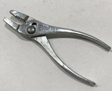 Crescent Tool Co. L26 Slip Joint Thin Narrow Nose Pliers