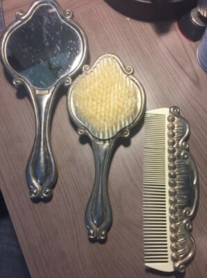 international silver company 3 piece dresser set NEW INTERNATIONAL SILVER CO Silver Plate 3 Piece Dresser Set No 99117993