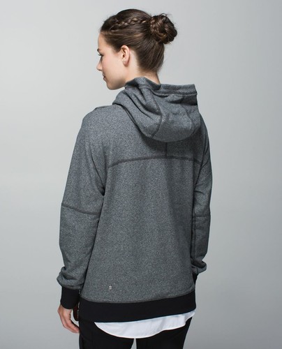 lululemon om and roam pullover