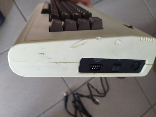 Commodore Vic 20 Retrocomputer Boxato Funzionante Con Istruzioni - Afbeelding 10 van 16