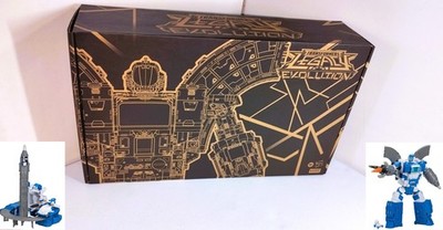 Transformers Generation Selects Legacy Guardian Robot TITAN CLASS NEW SEALED