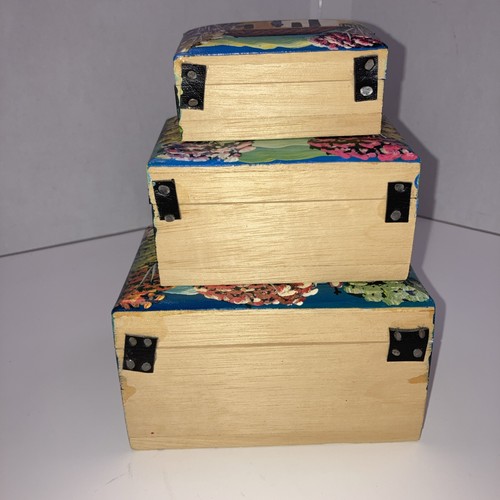 3 cajas de baratijas de anidación pintadas a mano Honduras de colección arte popular firmadas - Imagen 6 de 16