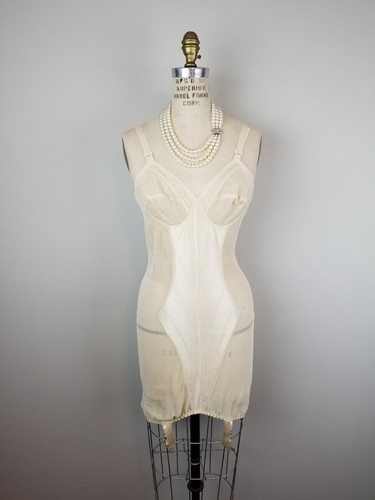 Vintage 1950's Corselette Shapewear Slip Garter Pin Up Ivory Lace & Mesh Size 34 - Picture 2 of 13