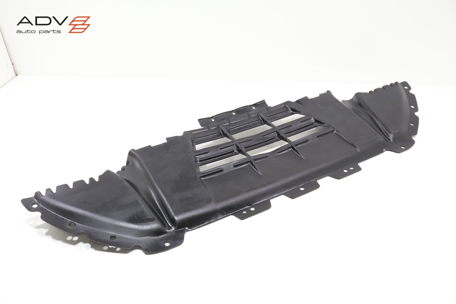 Maserati Levante 2017-2020 Front Under covering P/N 14929