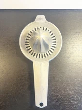 Foley Citrus Juicer Aluminum Hand Held Lemon Orange Fruit Juice Squeezer Vintage