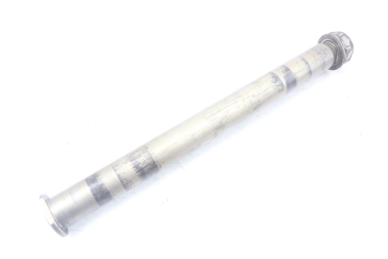 REAR WHEEL AXLE - YAMAHA FZ1 FAZER 1000 (2007 - 2009)