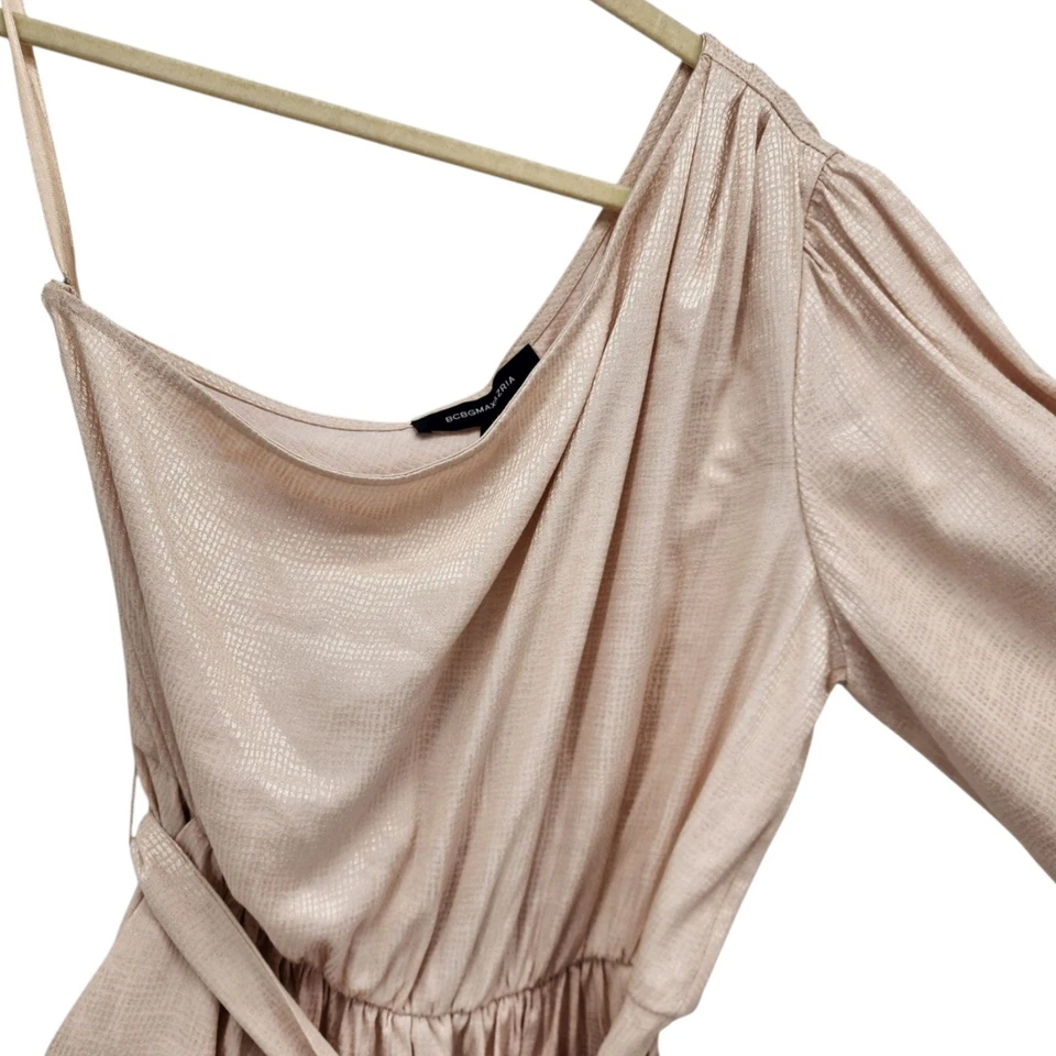 NUEVO BCBGMaxazria Mujer Mono Mediano Beige Metálico Un Hombro Manga Abullonada Foto 4 de 4