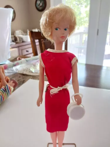 Vintage 1964 MARY MAKEUP Doll 11.5" American Character Orig Dress Tressy Friend