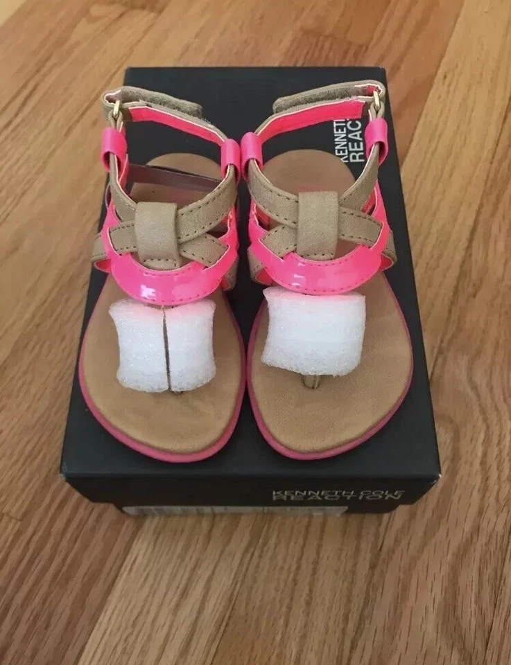 Kenneth Cole Sand And Hot Pink LOOK B4 U KEEP 2 QT Sandals - Image 2 of 4