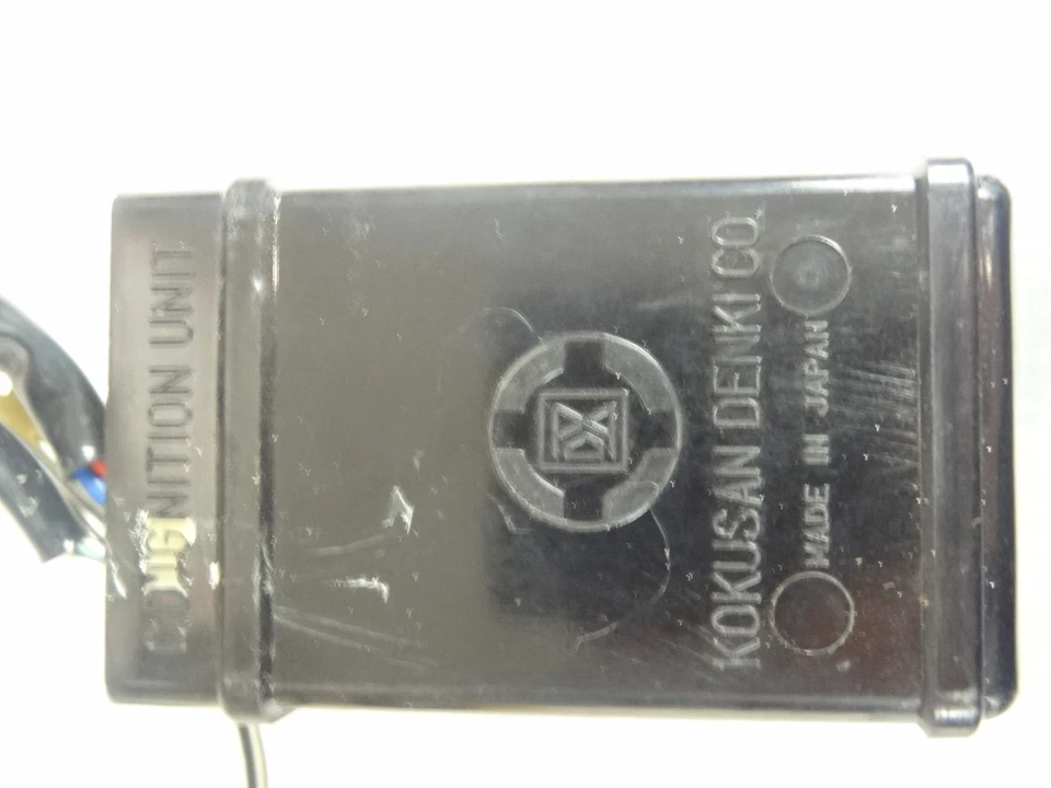 Unidad de encendido izquierda Kawasaki NOS NUEVA 21119-008 H1 H1R 500  Foto 4 de 4