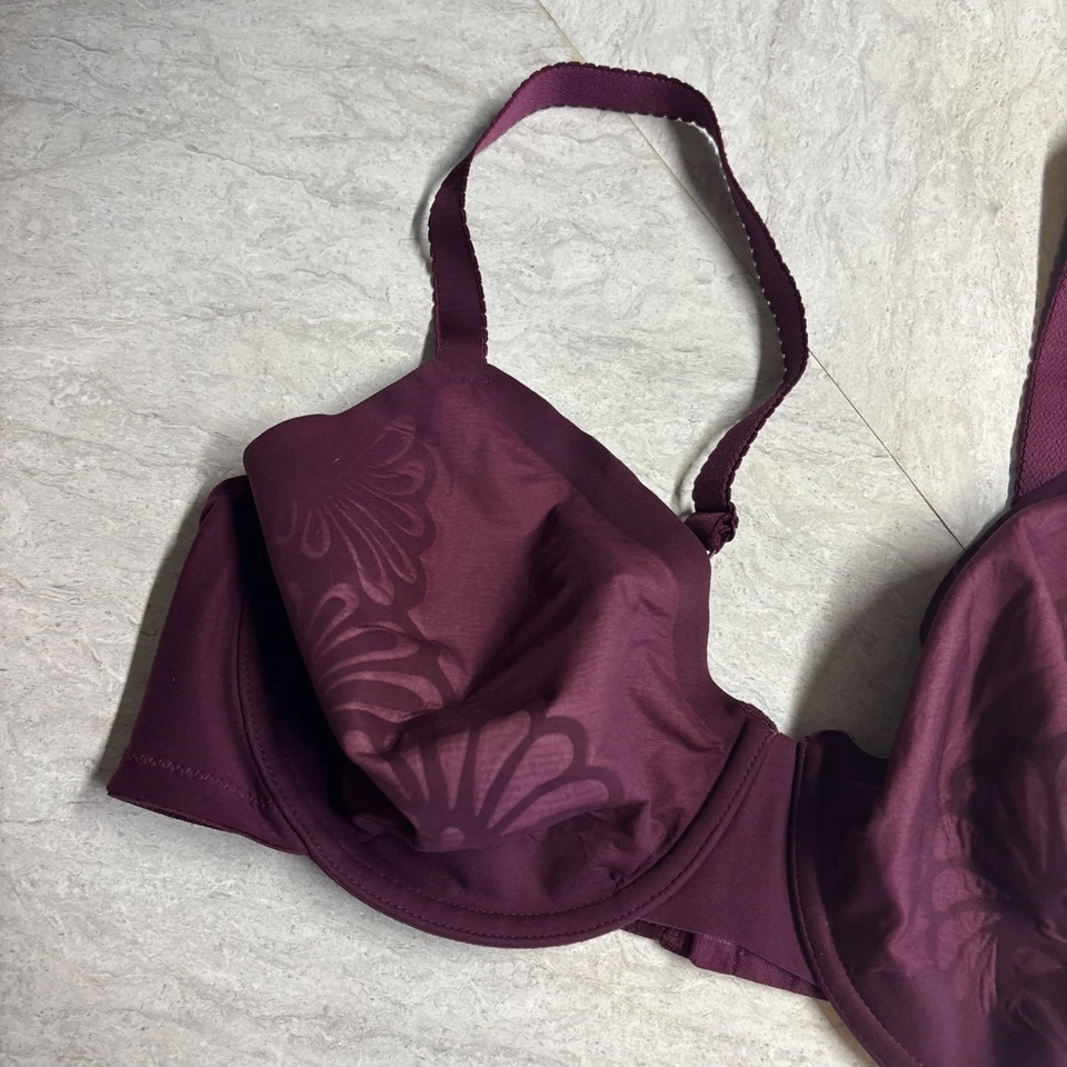 Camiseta sujetador Bali talla 40C One Smooth U Dreamwire con aros granate 6563 Foto 2 de 4