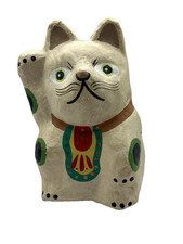 Vintage Maneki Neko Japanese Traditional Paper Mache Lucky Beckoning Cat 8" Tall