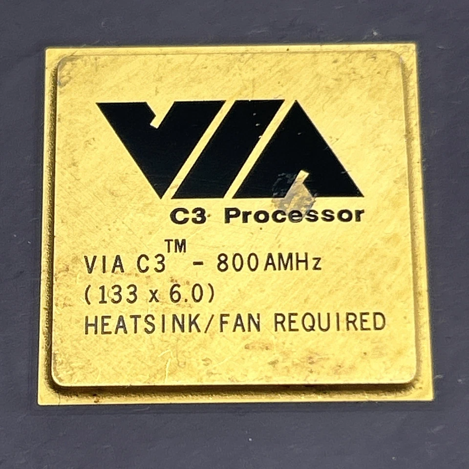 Procesador CYRIX VIA C3 800mhz 133 Bus x6 Samual 1.65v Vintage Cerámica DORADO 800 Foto 2 de 4